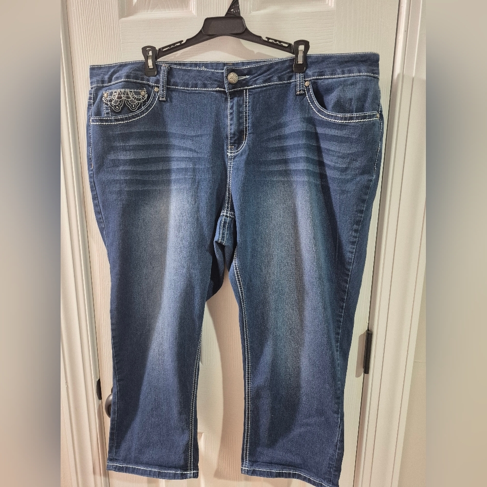 ND Weekend Blue Denim Women's Crop Jeans 20W